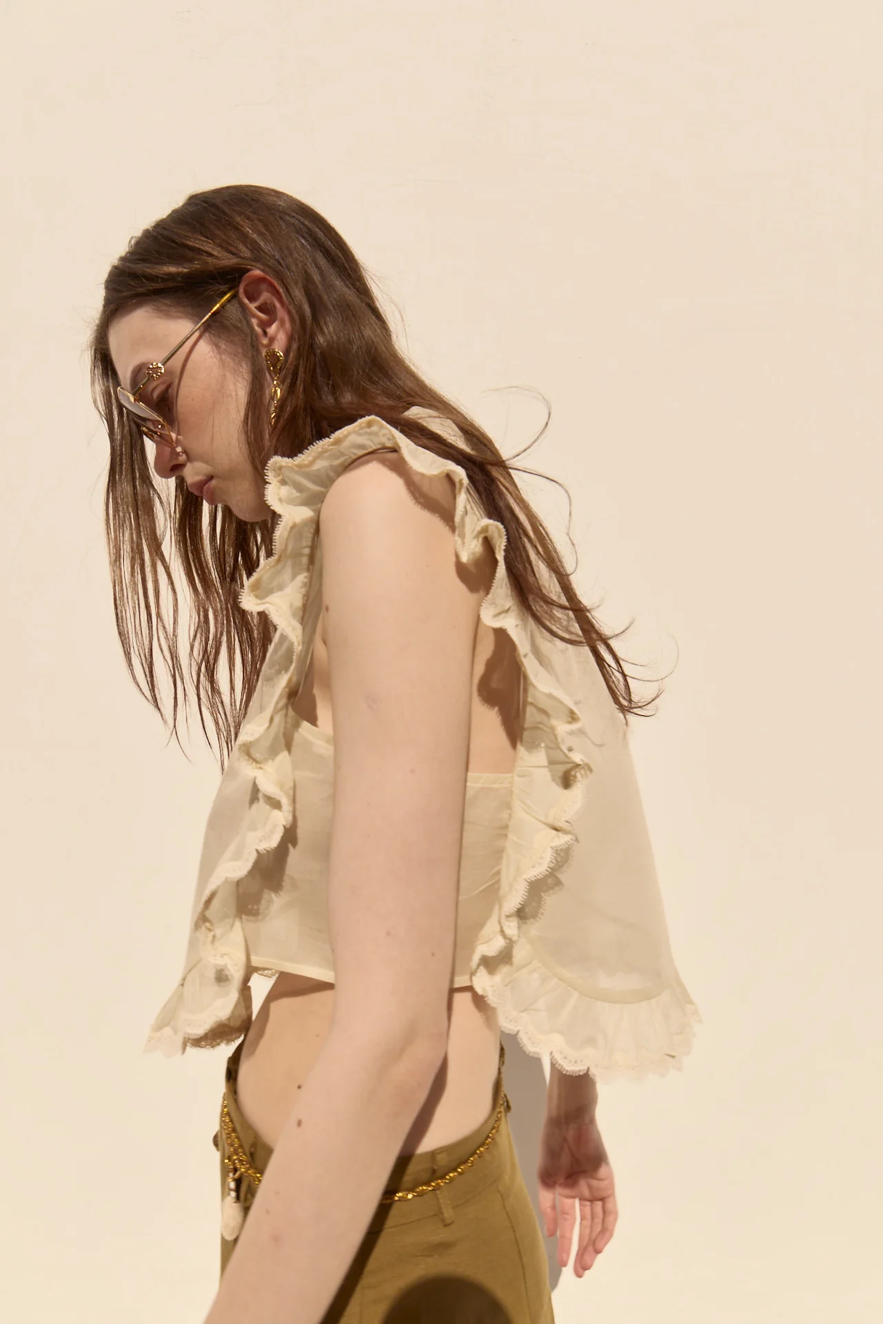Insua Sleeveless Shirt Butter - Image 2
